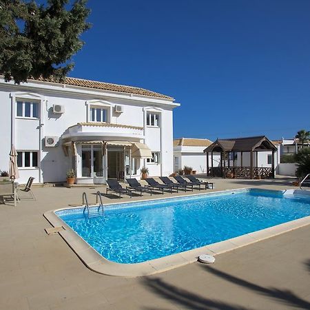 Villa Georgia Pernera Экстерьер фото