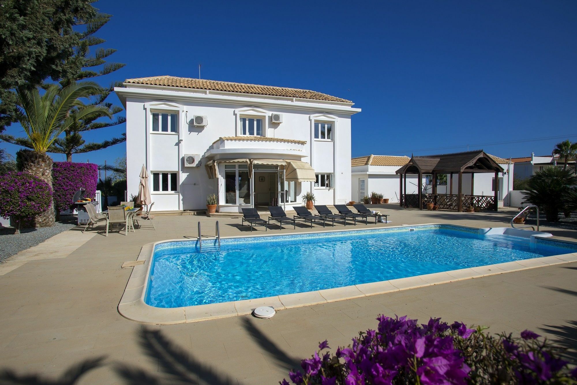 Villa Georgia Pernera Экстерьер фото